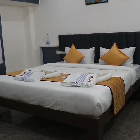 Leo Home Stay Tirupati Exterior foto