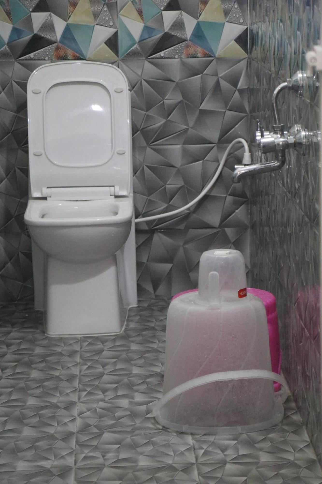 Leo Home Stay Tirupati Exterior foto